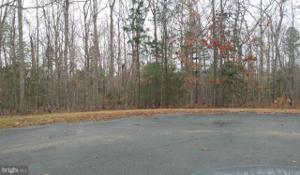 0 PINEWOOD DRIVE