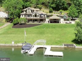 948 LONE STAR DRIVE