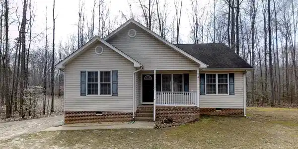 264 OAKLEIGH LANE