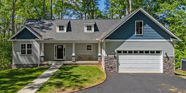 6725 WATER VIEW LANE