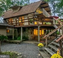 2233 TURKEY NECK ROAD