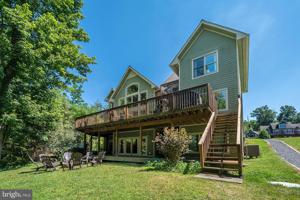 88 SILVER TREE LANE