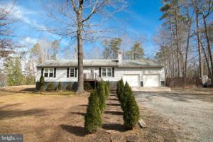 90 HAZLETT DRIVE