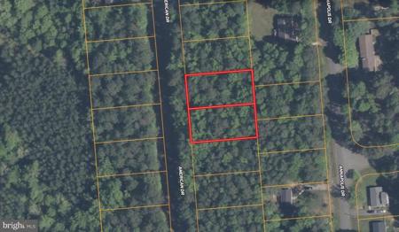 242 & 244 AMERICAN DRIVE