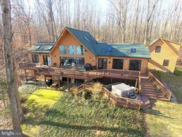 6039 LOST COVE DRIVE