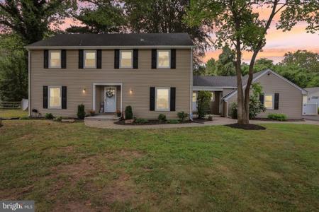 9 BLACKWOOD DRIVE