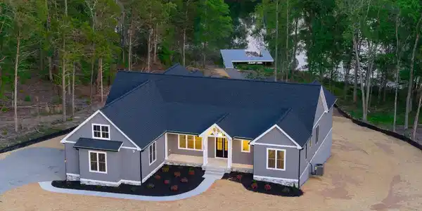 168 COMPASS COVE