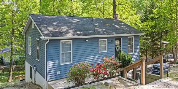 11958 HEMLOCK ROAD