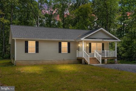392 SHOREWOOD DR.