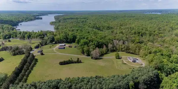 6000 HALEYS MILL ROAD