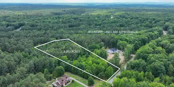 Lot 233 TRAVELLER ST.