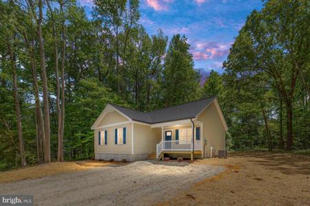 198 WOODBINE DRIVE
