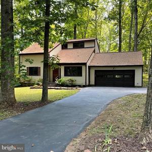 1503 LAKEVIEW PARKWAY