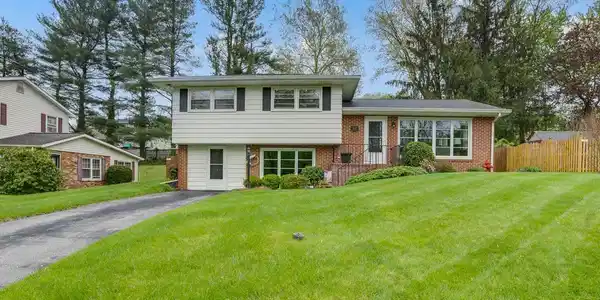107 SULLIVAN ROAD