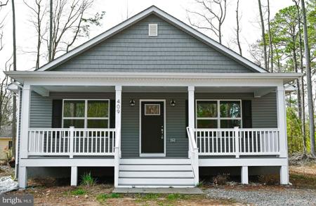 409 SHOREWOOD DRIVE