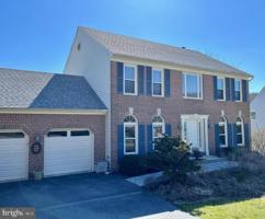 6588 WATERS EDGE COURT