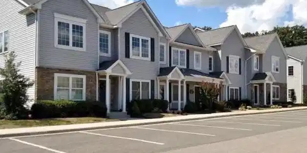 233 LAKE FRONT DRIVE