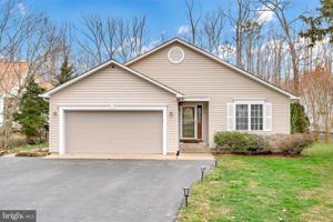 1213 LAKEVIEW PARKWAY