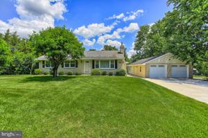 102 HERITAGE DRIVE