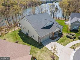 177 TOWHEE DRIVE