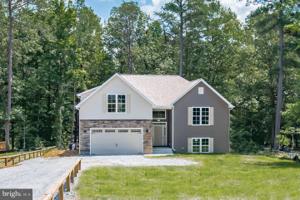 810 LAKE CAROLINE DRIVE