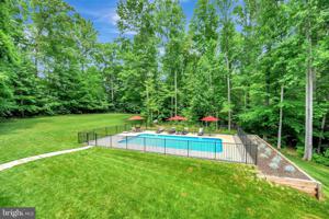 9011 SNOWY EGRET COURT