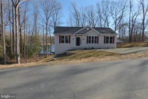 1066 LAKEVIEW DRIVE