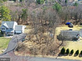 1185 CUSTER DRIVE