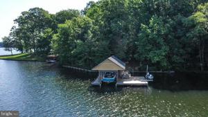Lot 1A BUSBEES POINT