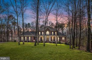 11304 FIELD CIRCLE