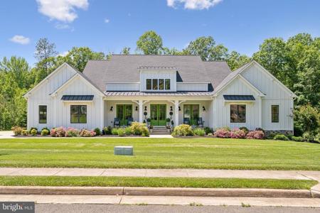 11206 PRESWICK LANE