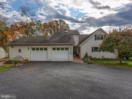 260 LAKE MEADE DR