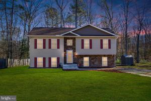 122 PATRICK HENRY DRIVE