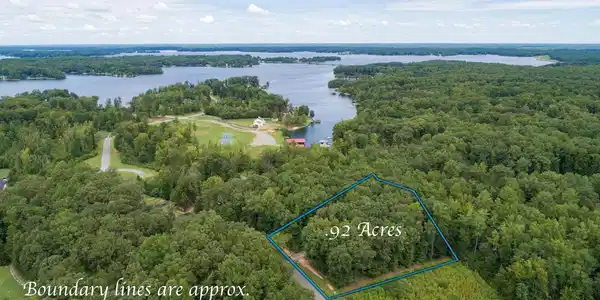 Lot 63 ARK AVE