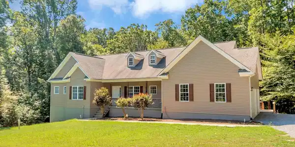 529 MARCIA MCGILL WAY