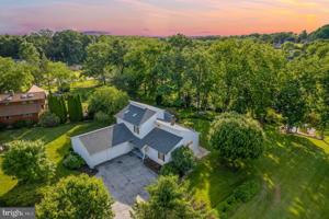 320 LAKE MEADE DRIVE