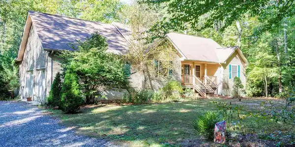 138 SHOREWOOD DRIVE