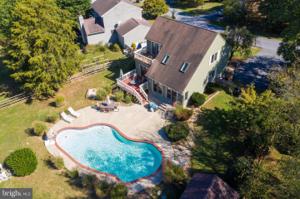 6738 MEADOW LAWN CIRCLE