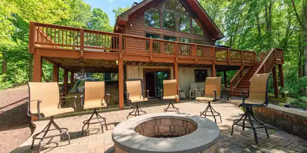 6804 VIRGINIA CIRCLE
