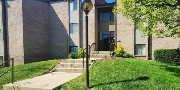 18917 SMOOTHSTONE WAY