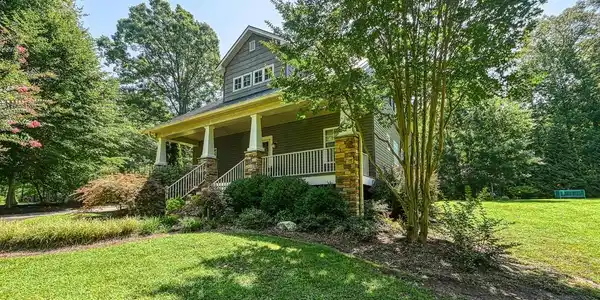 691 HEMLOCK LOOP