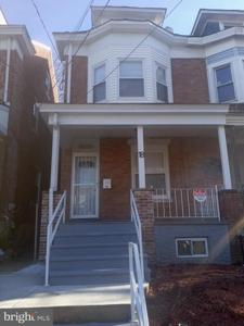 18 MURRAY STREET