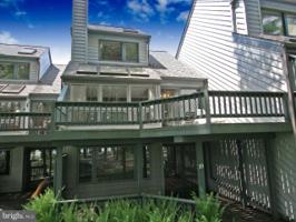 19 ARROWHEAD LANE