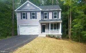 112 TALL PINES PARKWAY