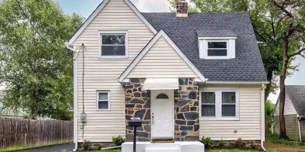 468 HILLSIDE ROAD