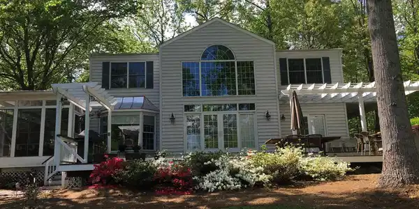 325 OVERTON DRIVE