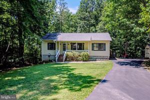 12151 PINE TREE LANE