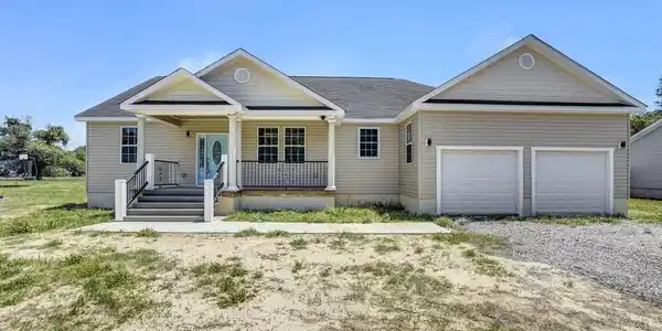 280 BEACON CT
