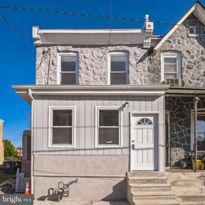 525 BAILEY STREET