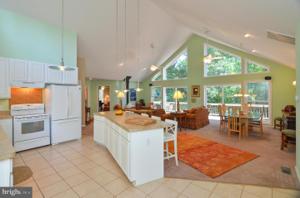 15012 DOVEY ROAD